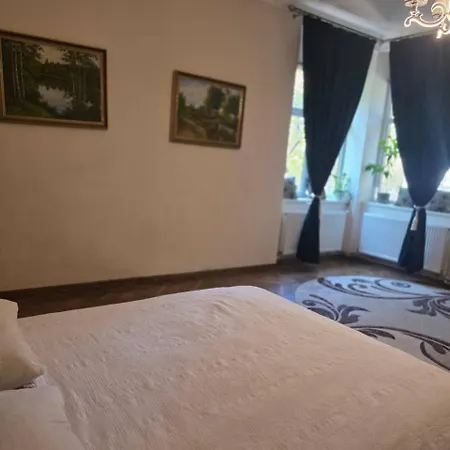 Naberezhna Aparts Апартаменты